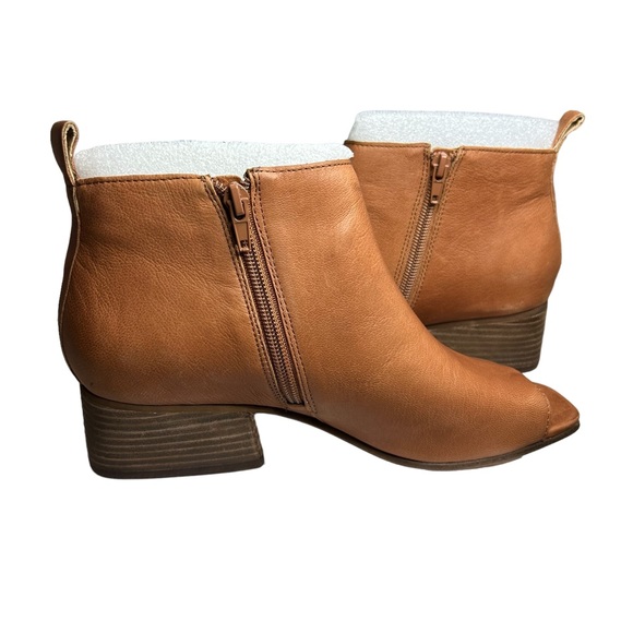 New in Box Corso Como Open Toe Leather Booties Sz 9 - Picture 6 of 9